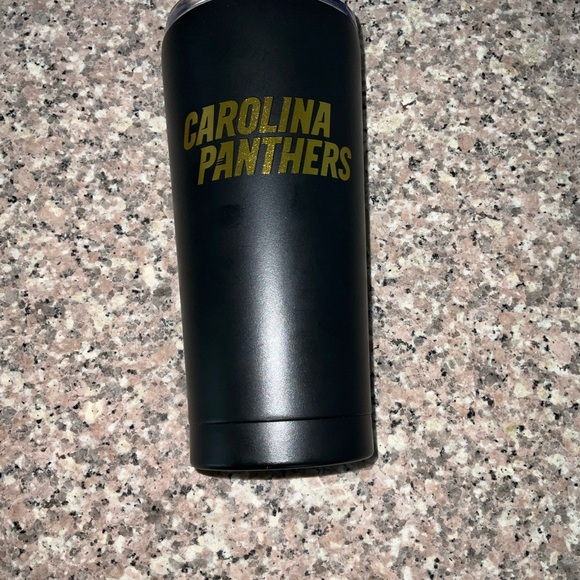 Black Tumbler with Gold Logo - Picture 3 of 6
